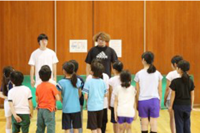 治療家向け講演に登壇の様子